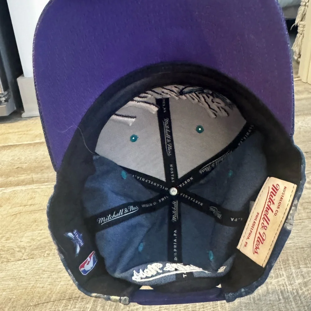 Charlotte Hornets NBA MITCHELL & NESS SNAPBACK